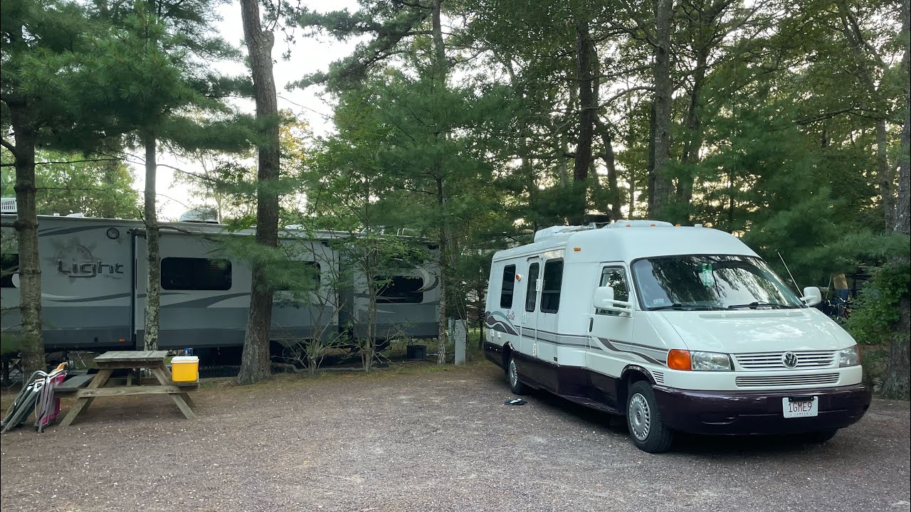 Camper Van Tour, complete tour of our 1999 VW Rialta camper van, #vanlife #camper