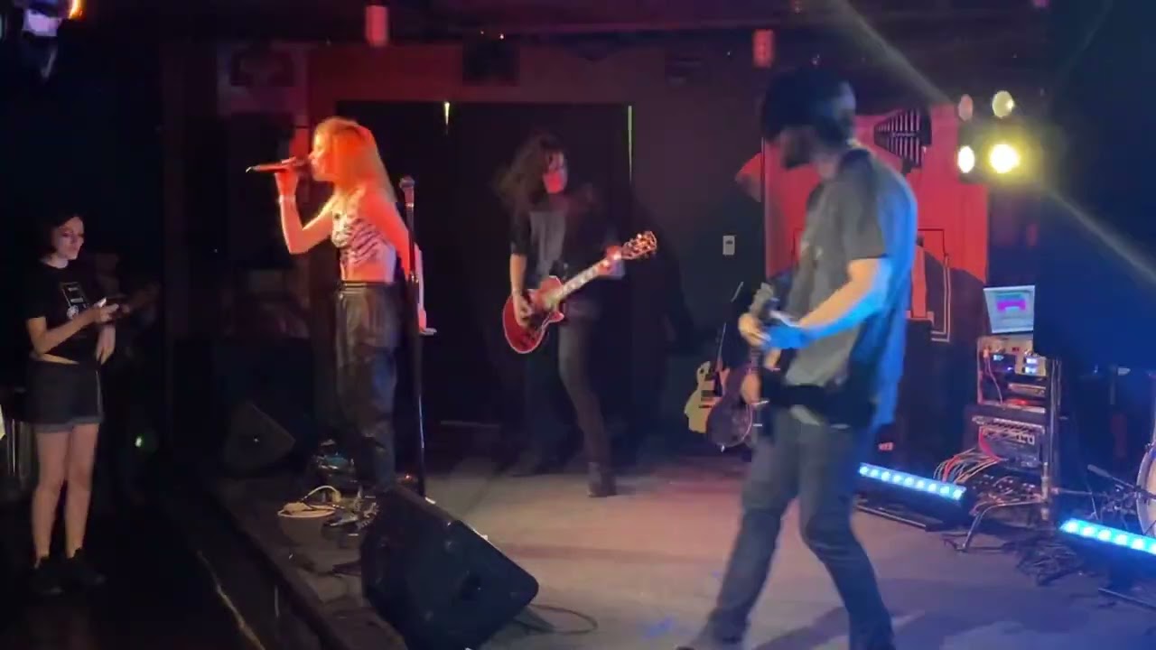 Billie Jean (Michael Jackson Cover) Live by First To Eleven