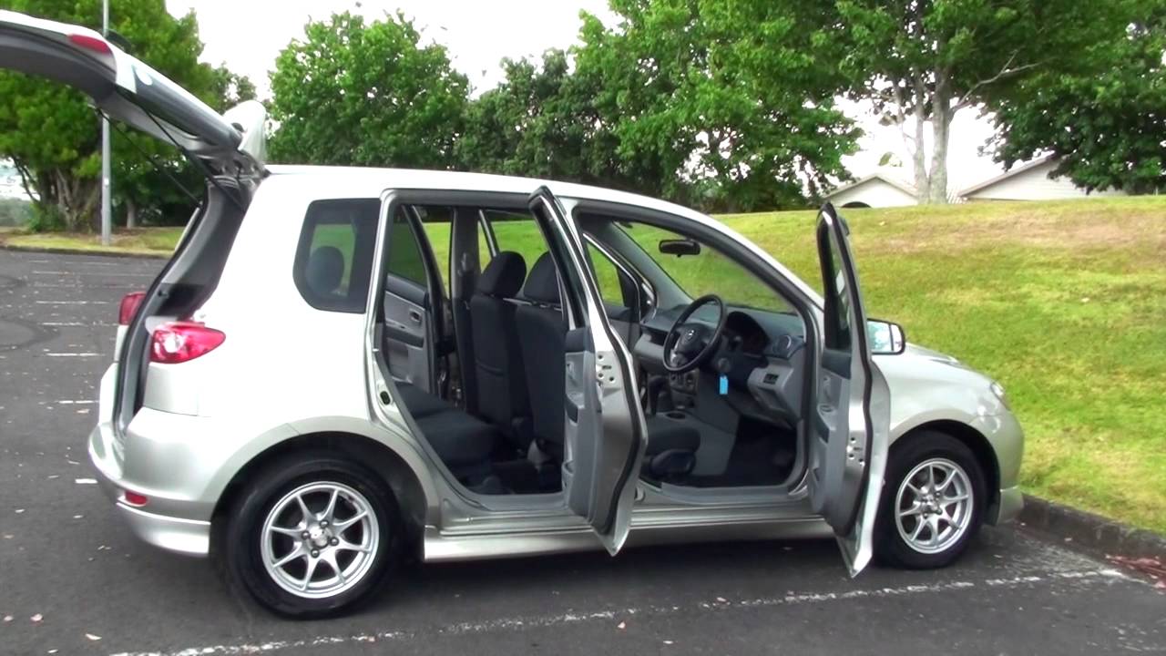 Mazda Demio 2005 95kms e 4WD 1 3L Auto