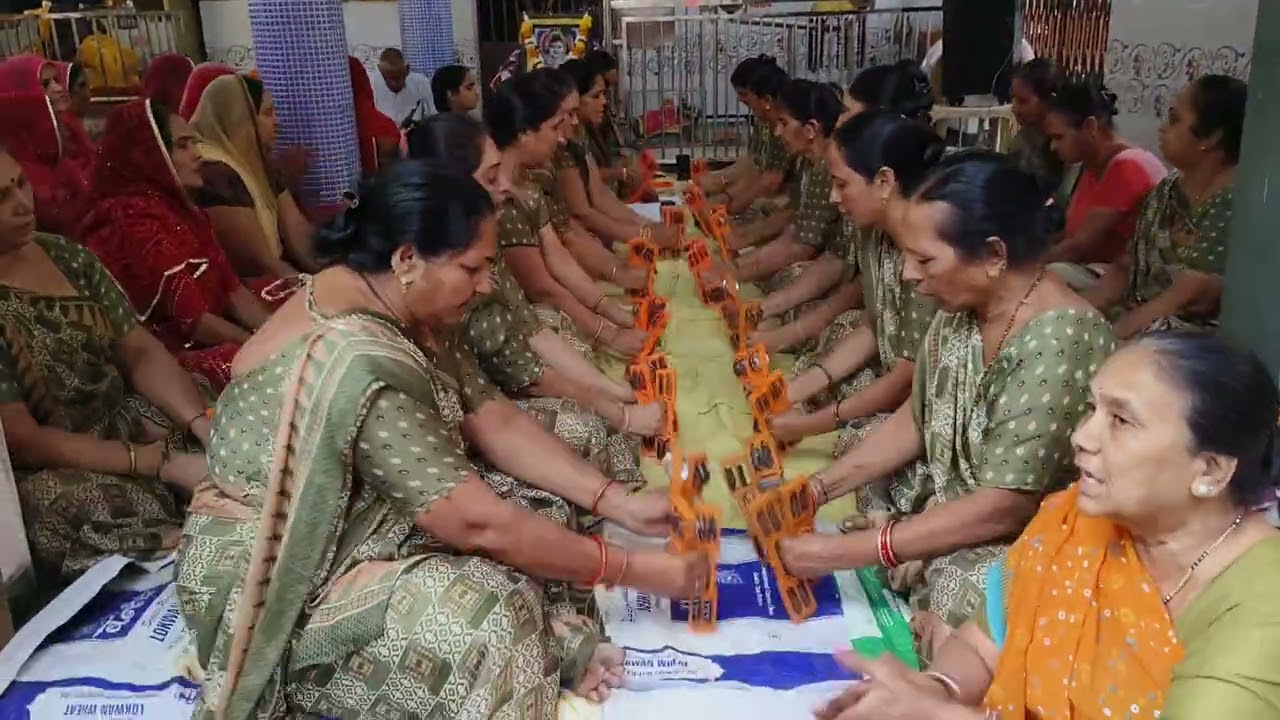 સાખી  સાથેનારી નું ભજન ખુબ સુંદર જીવનમાં ઉતારવા જેવું  # કીર્તન નીચે લખ્યું છે #garaba #bhajn 