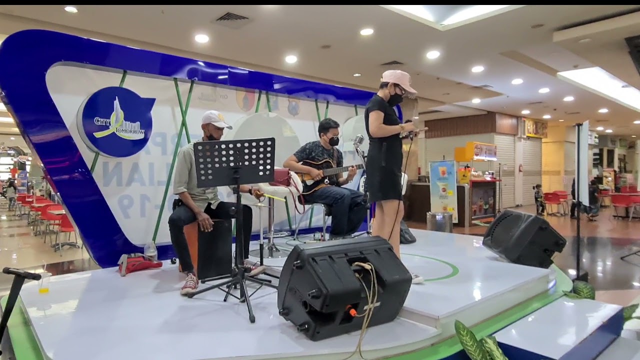 Seru-seruan di CITO Mall Surabaya