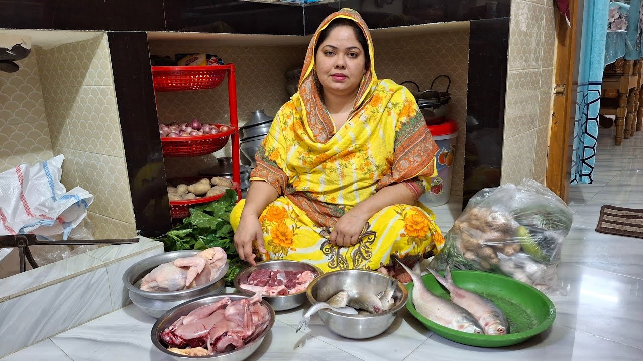 বাজার গুলো গুছিয়ে, শের পুঁটি মাছ ভুনা ও চিংড়ি মাছ দিয়ে পুই শাক রান্না করলাম। 