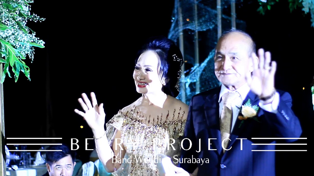 FAMILY ENTRANCE BY ORCHESTRA, AEON OST CINDERELLA, BAND SURABAYA, SURABAYA BAND, WEDDING SURABAYA
