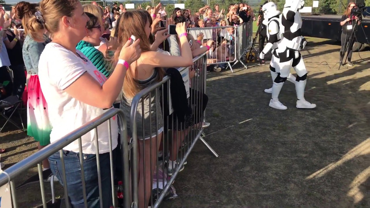 Storm Troopers Dance Manchester Bombing Victims Concert One Voice One Love