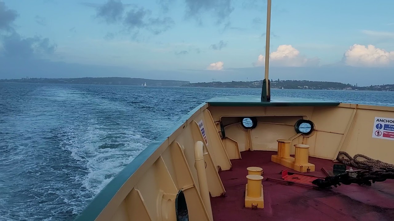 AussieBoater down under - Slow ferry from Manly to Circular Quay