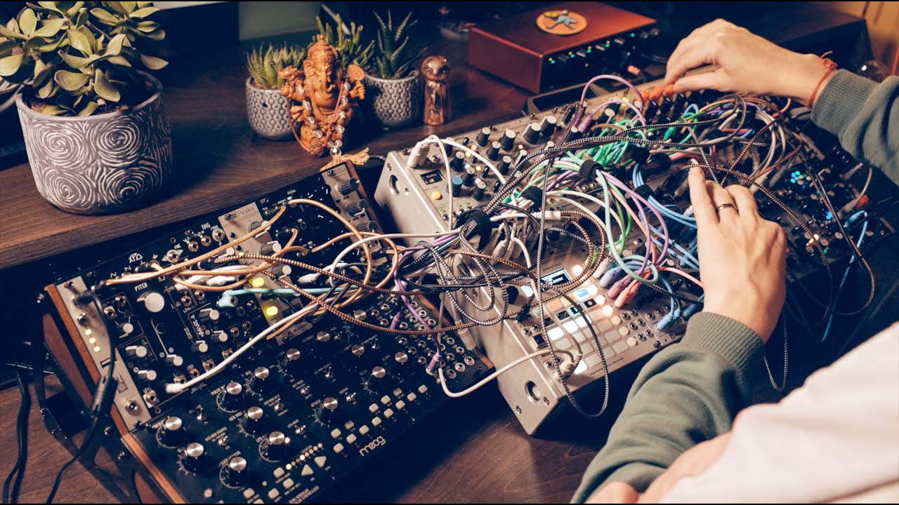 Cascading melodies - XPO, STO, Sealegs, Mother 32,  Hermod+, Nautilus,  Beads, Rings, Plaits