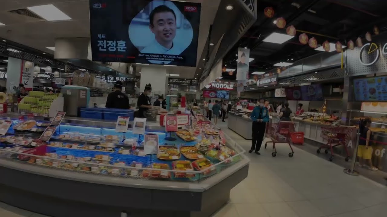 LOTTE Mart Vietnam  -  District 7 - Ho Chi Minh City (Saigon)  Selections and varieties are EPIC!!