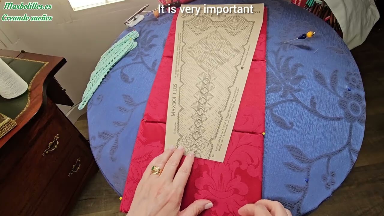 Vídeo 2 Capelina Comienzo Planificar y colgar bolillos