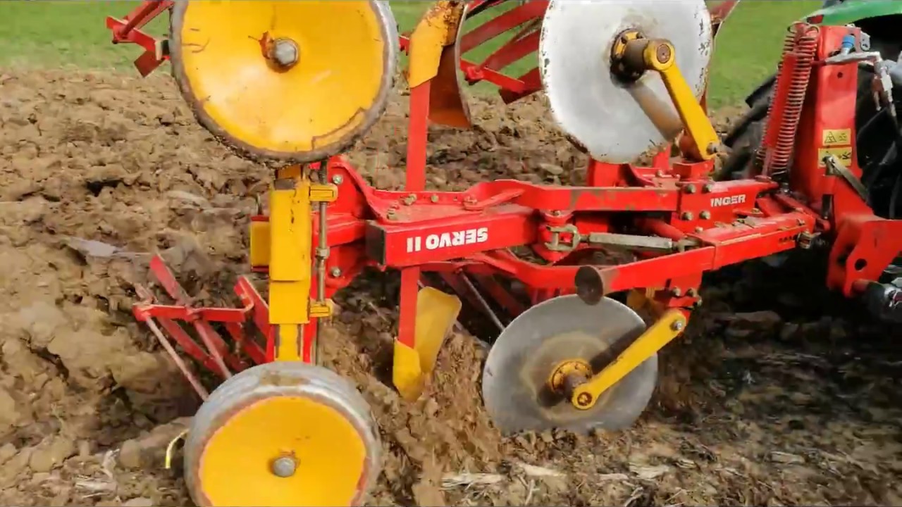 Plowing Deutz fahr 5105, Pottinger servo 2  25.10.2018
