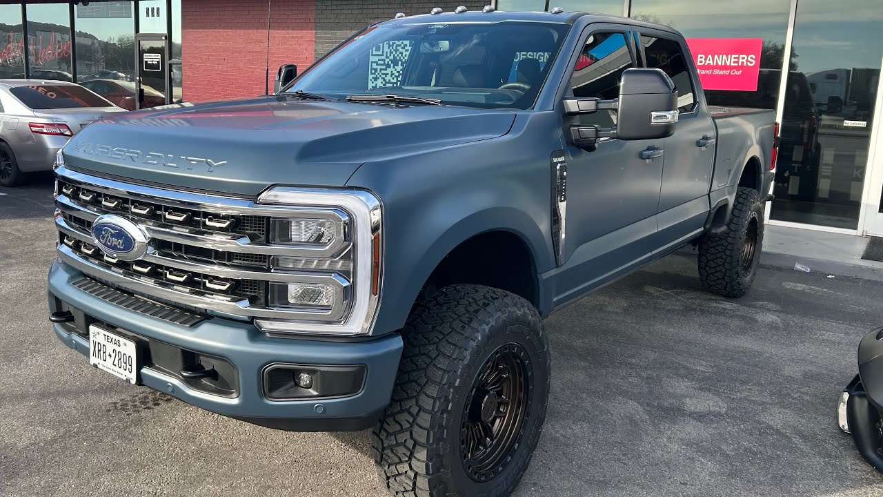 Ford F250 King Ranch Wrapped in 3M Thundercloud