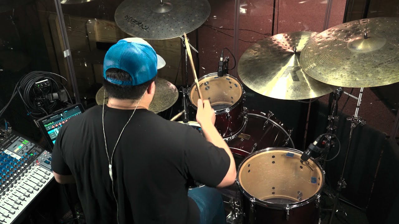 Cantaremos De Tu Gran Amor - Drums