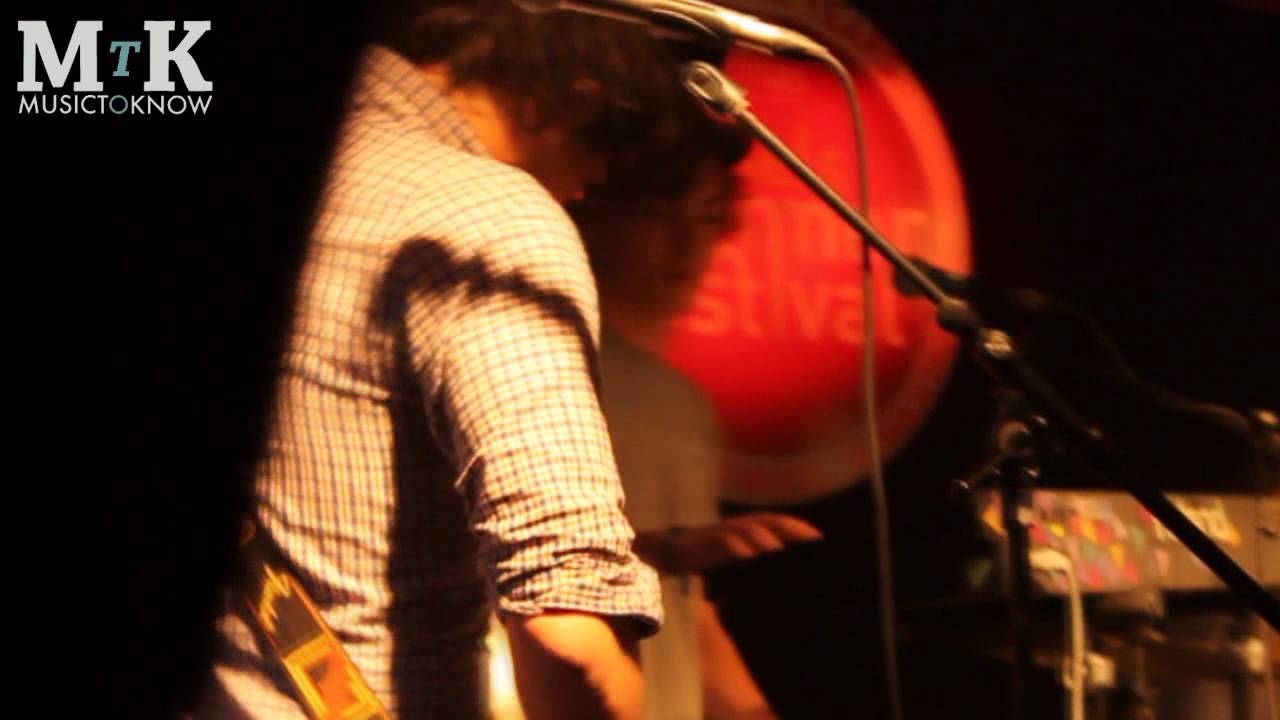 Making Of #1 → Pale Grey - Red