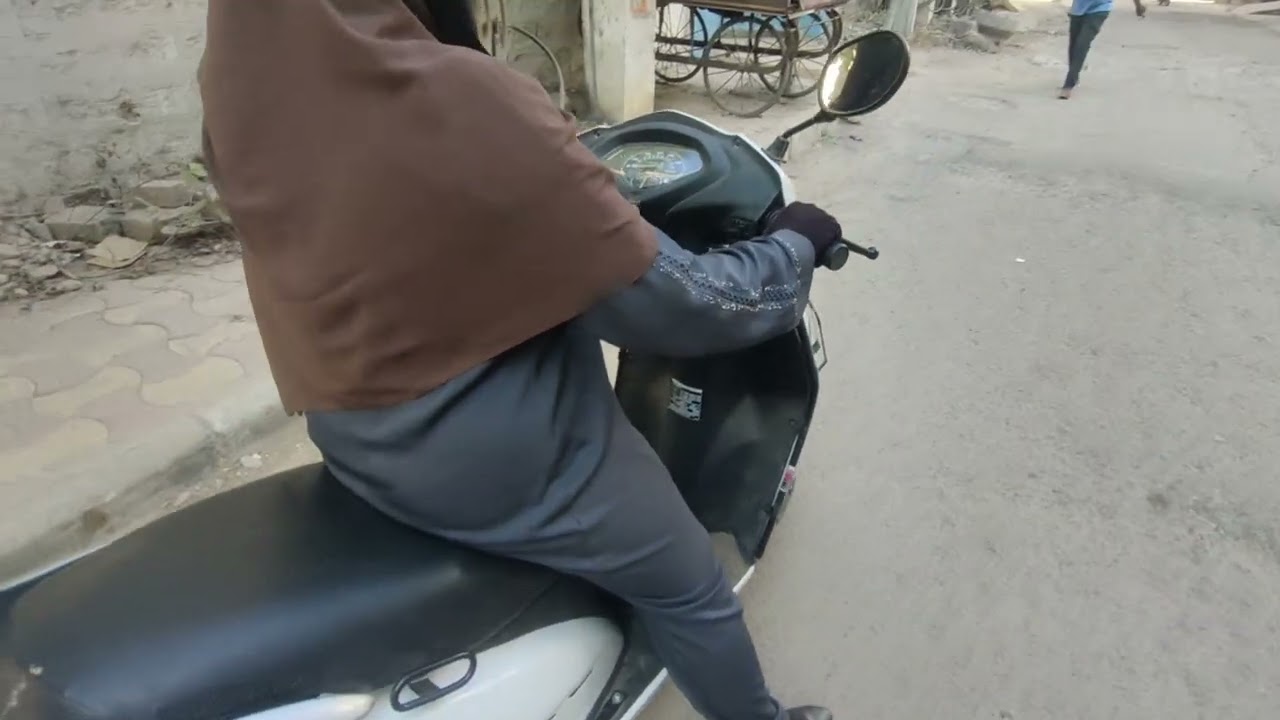 How to cross on speed breaker 