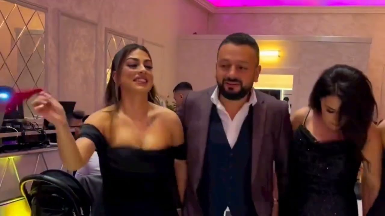 Turkish Wedding - Beautiful Mature Women & Girls Dance Video | Attractive Outfits & Live Music