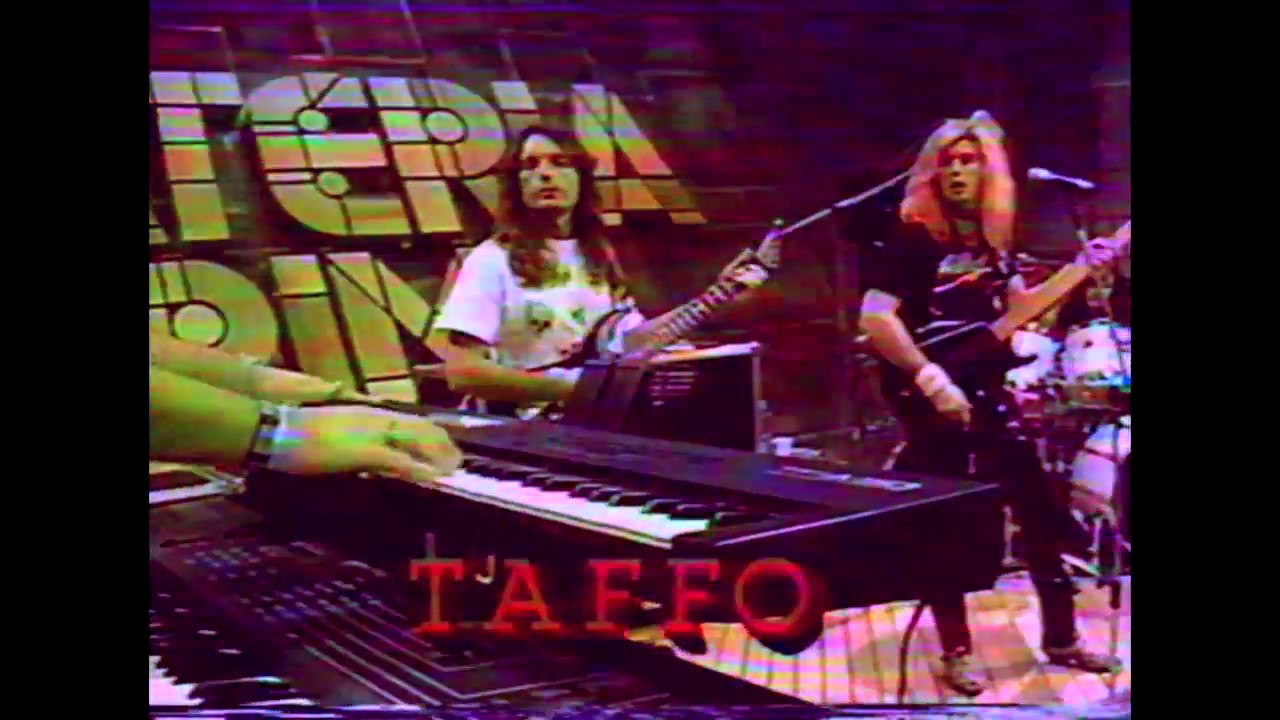 Banda  Taffo  - Olhos de neon - Matéria Prima TV Cultura