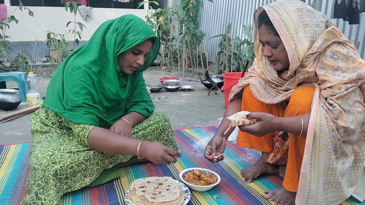 আজকের ছেলের জন্য মুরগির মাংস আর পরোটা তৈরি করলাম #village life of Afroza #