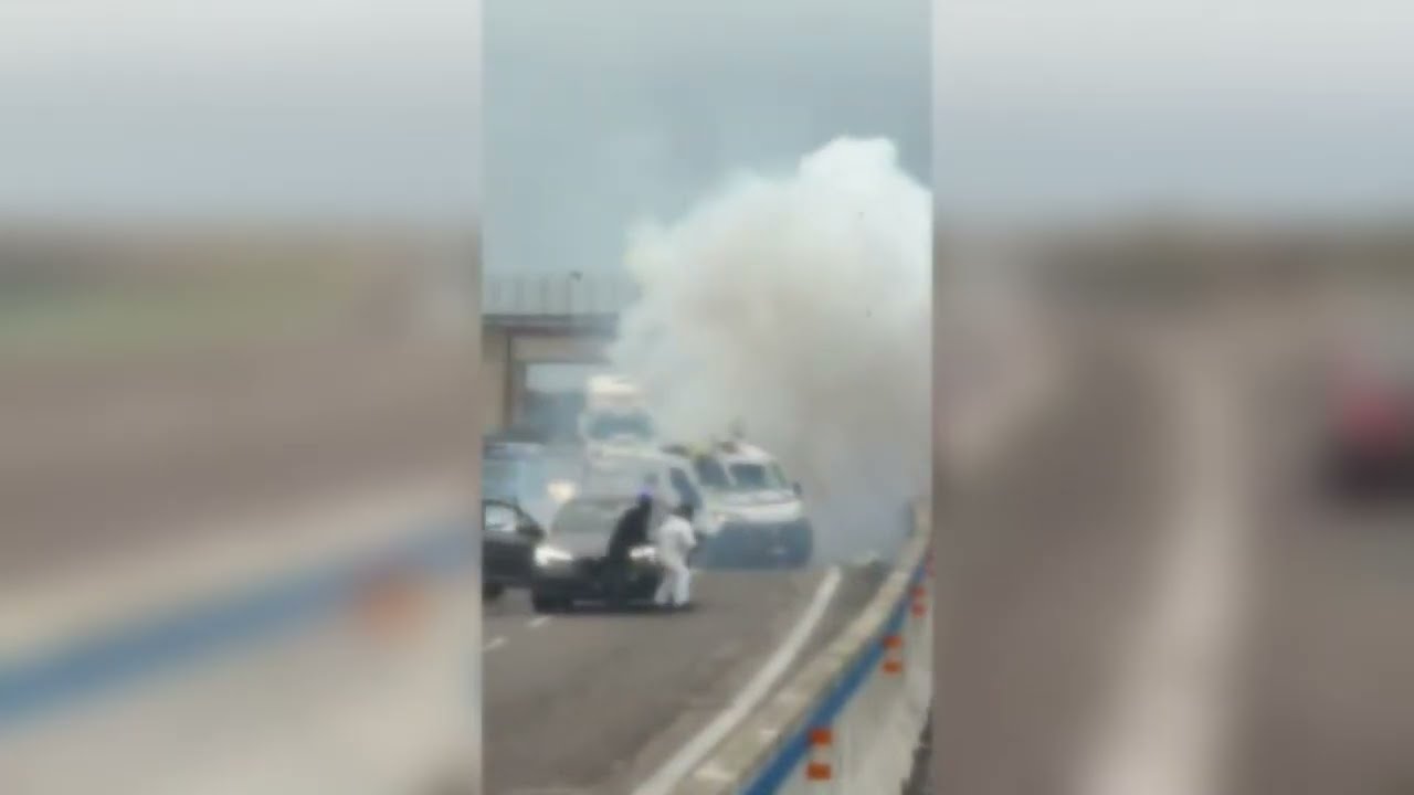 Assalto a portavalori sulla Brindisi-Lecce, sparatoria con i carabinieri. La reazione della politica
