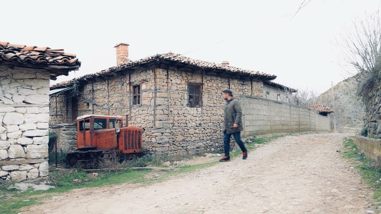 Udhëtim në kohë përmes Shqipërisë së 2025 - Shqipëria Tjetër