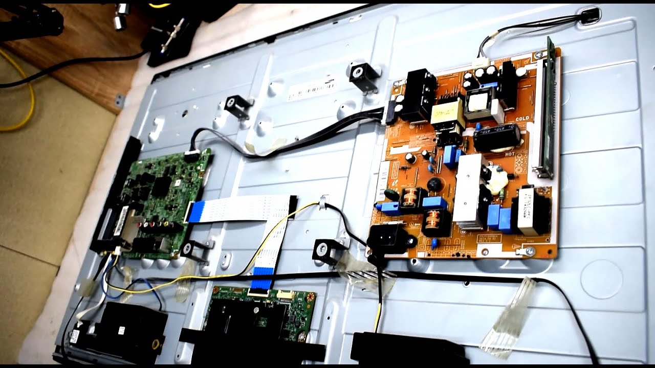 Ремонт телевизора SAMSUNG UE40H6203AK