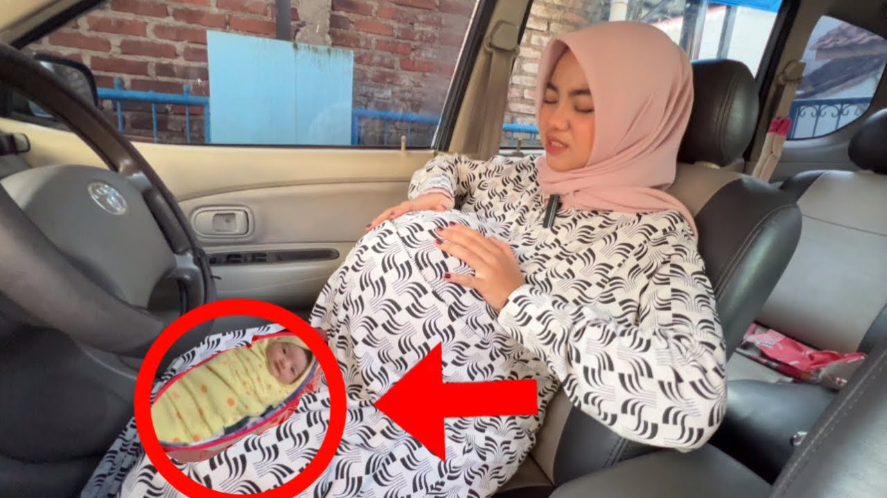 KAGET IBU HAMIL MENDADAK KONTRAKSI SAMPAI MELAHIRKAN DI MOBIL SENDIRI
