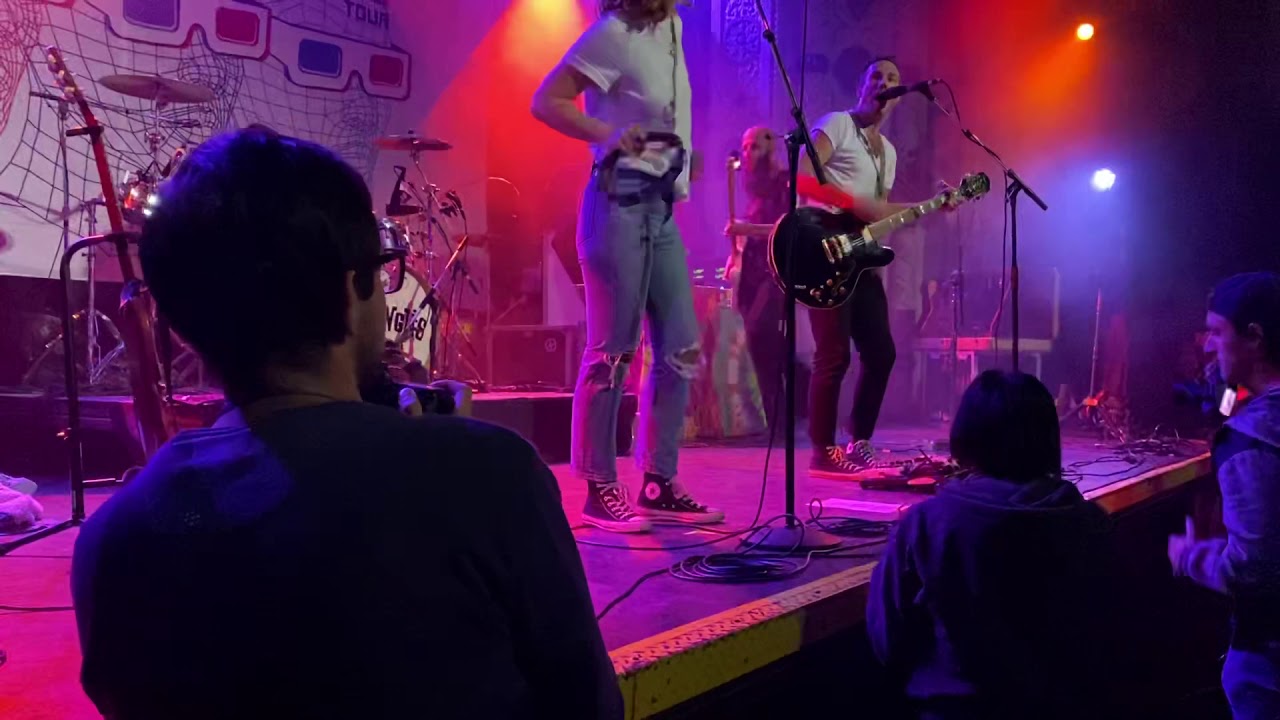 The Mowgli’s- Say It, Just Say It (Live in Chicago)