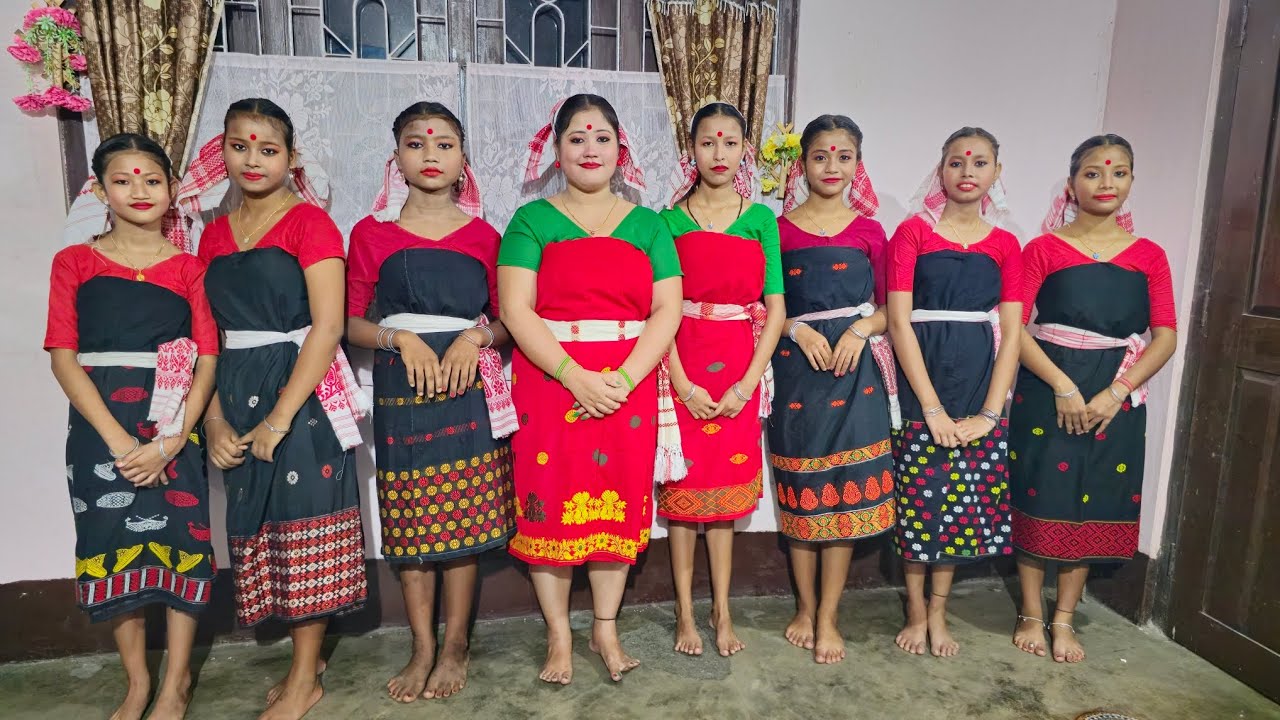 Mousumi Dance Group || Changlang & Diplip Assamese Mix Dance Video Song || Laxmi Puja Dance Program.