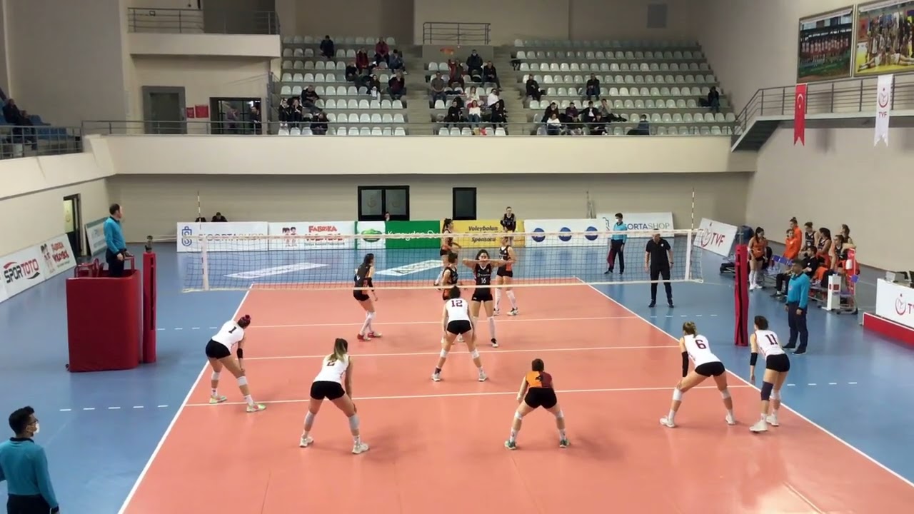GALATASARAY & ECZACIBAŞI GENÇ KIZ VOLEYBOL MAÇI İKİNCİ SET
