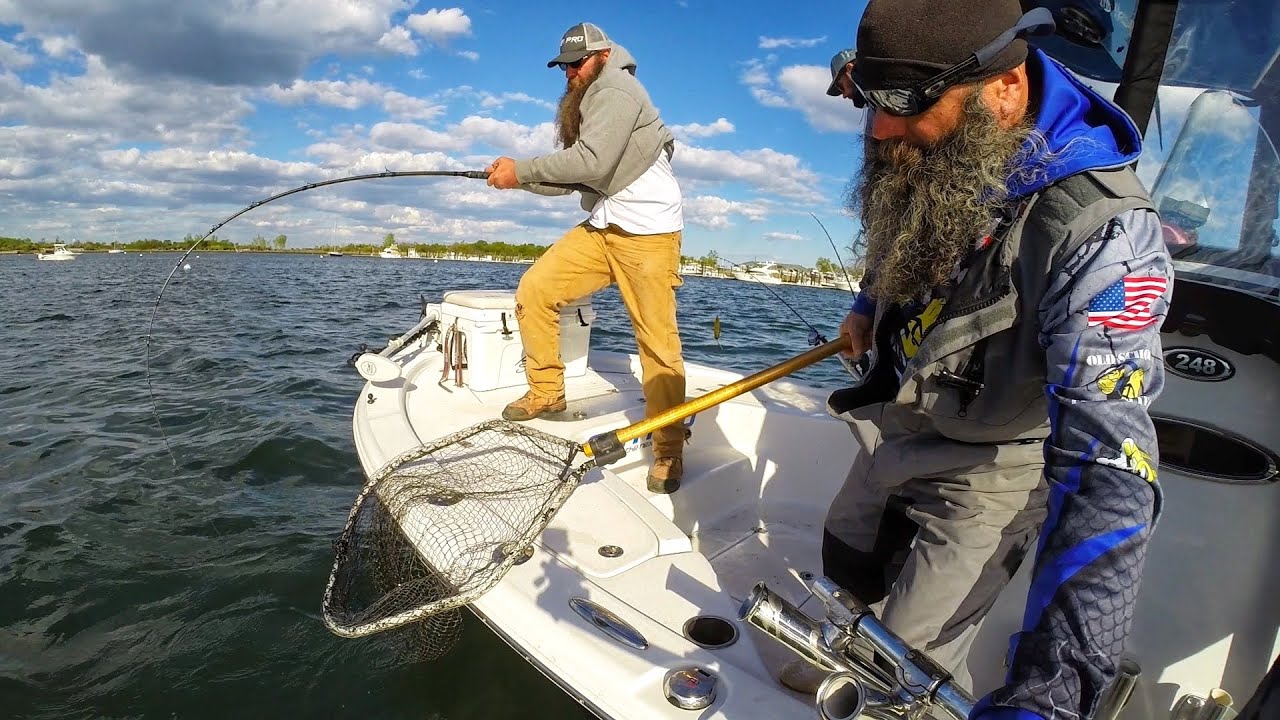 Striper Fishing Secrets and Techniques for live bait. Striped Bass Fishing TIPS.