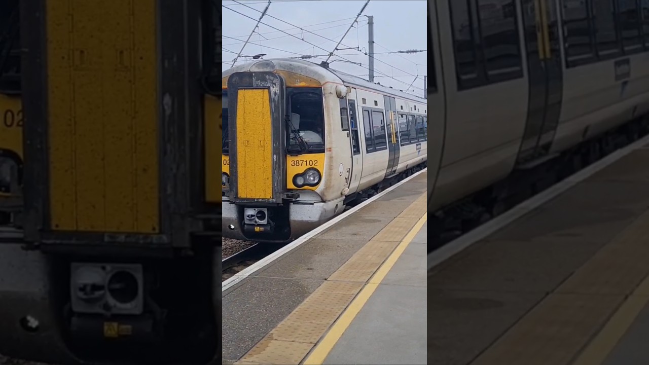 Great Northern 387102 and 387128 departing Peterborough with a tone. 