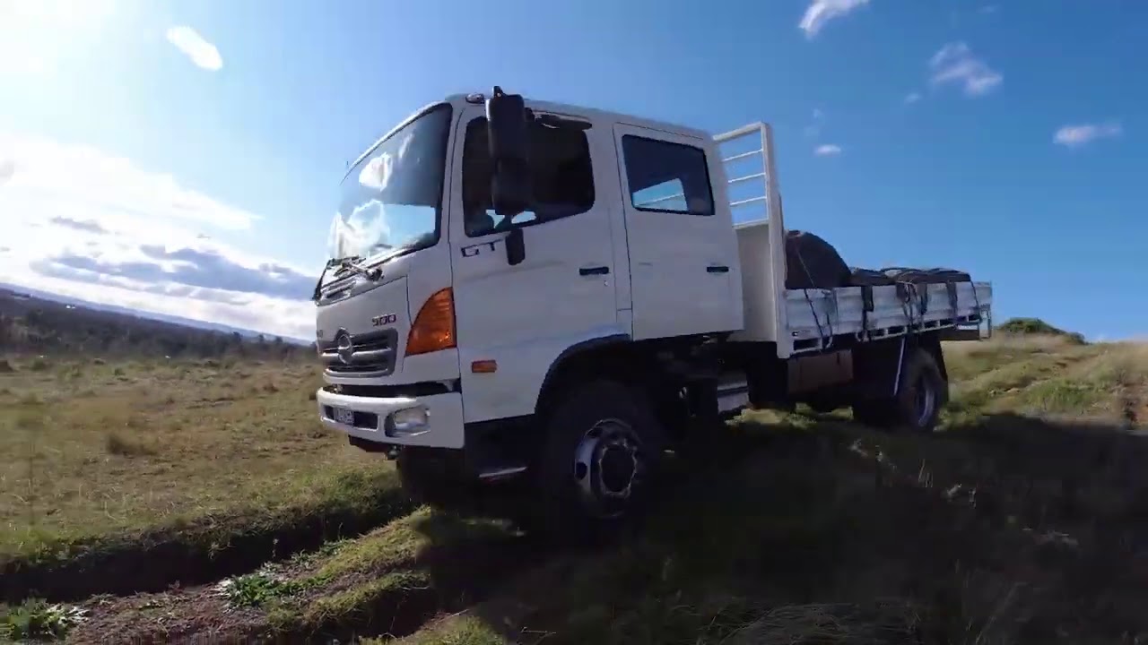 Video Review Hino 500 Series GT 1528 4X4