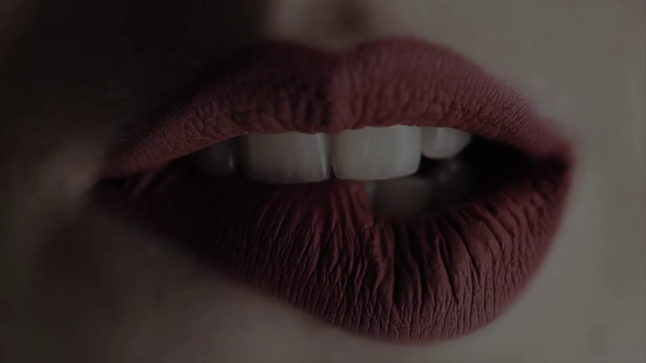 PERVADE LONDON   -  A m&eacute;nage &agrave; trois romance novel