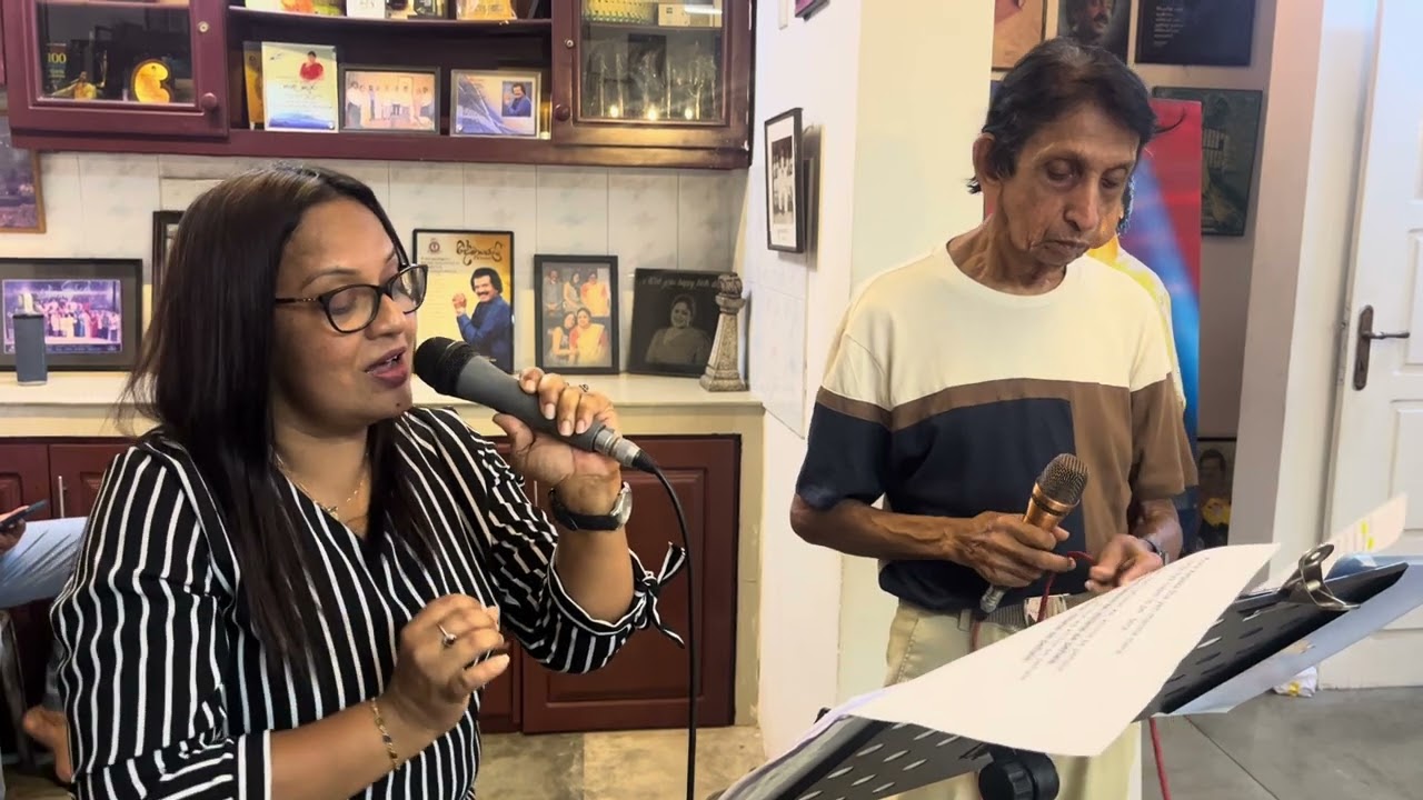 Kora kagaz tha ye man mera* Srimali Perera with Sarath RuhunusirI @ SARISARA ACADEMY 