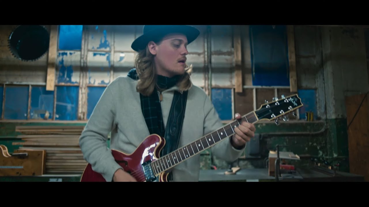 JL Fulks | The Way She Makes Me Feel (Official Music Video)