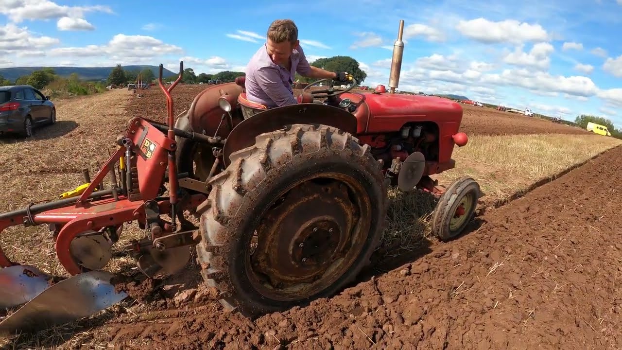 1958 David Brown 950 2.7 Litre 4-Cyl Diesel Tractor (42 HP) With David Brown Plough East Wales