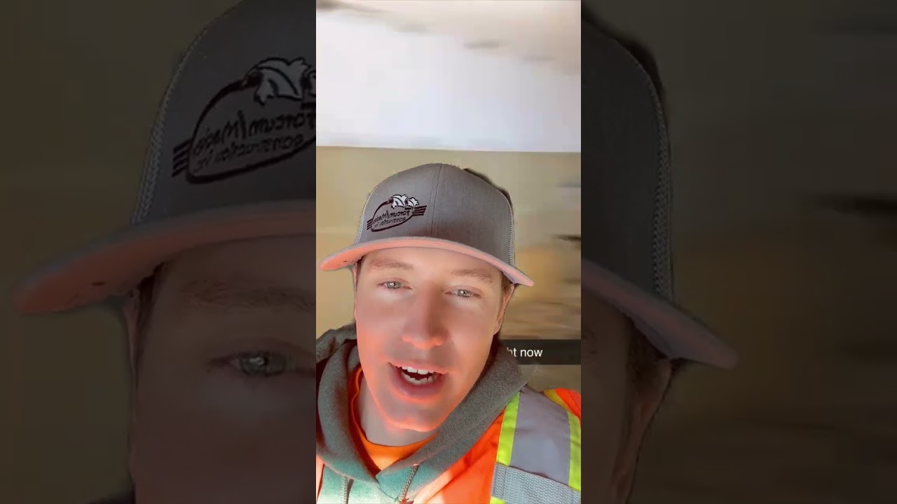 California Construction Wages: Union Laborers vs Non Union Electrician