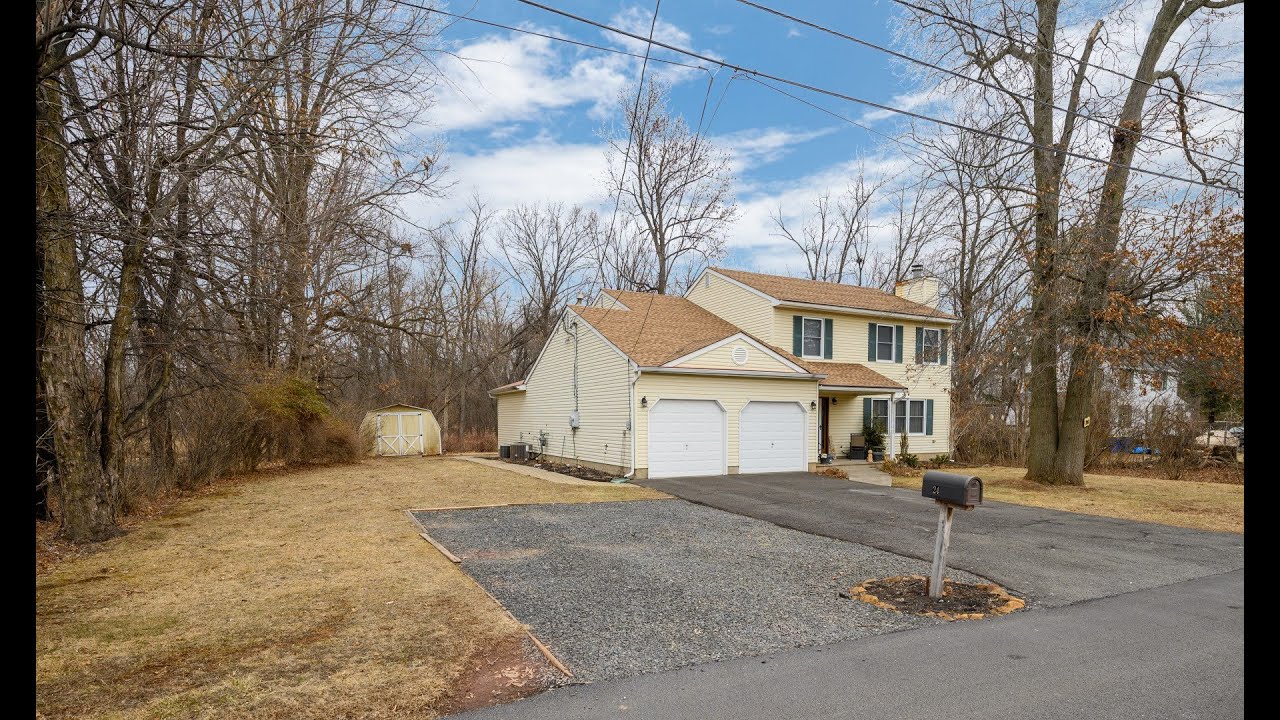24 Griggs St Somerset, NJ | ColdwellBankerHomes.com