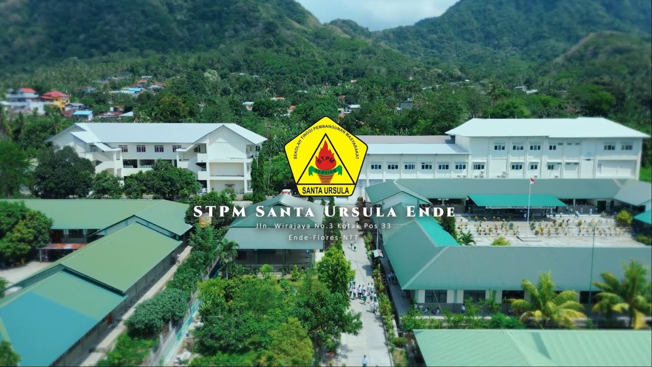 WISUDA SARJANA STPM SANTA URSULA TAHUN AKADEMIK 2023/2024