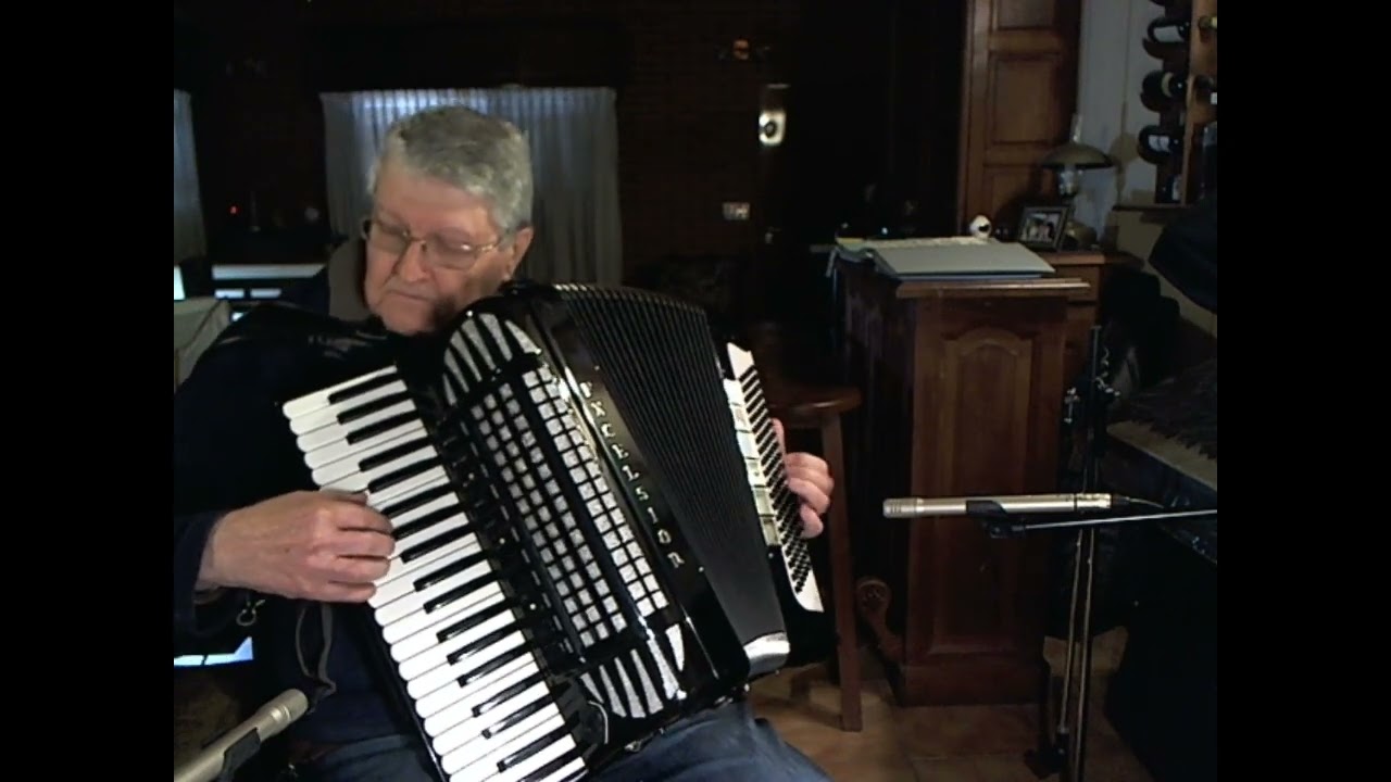 VIVA ESPA&Ntilde;A Hugo - musimedic