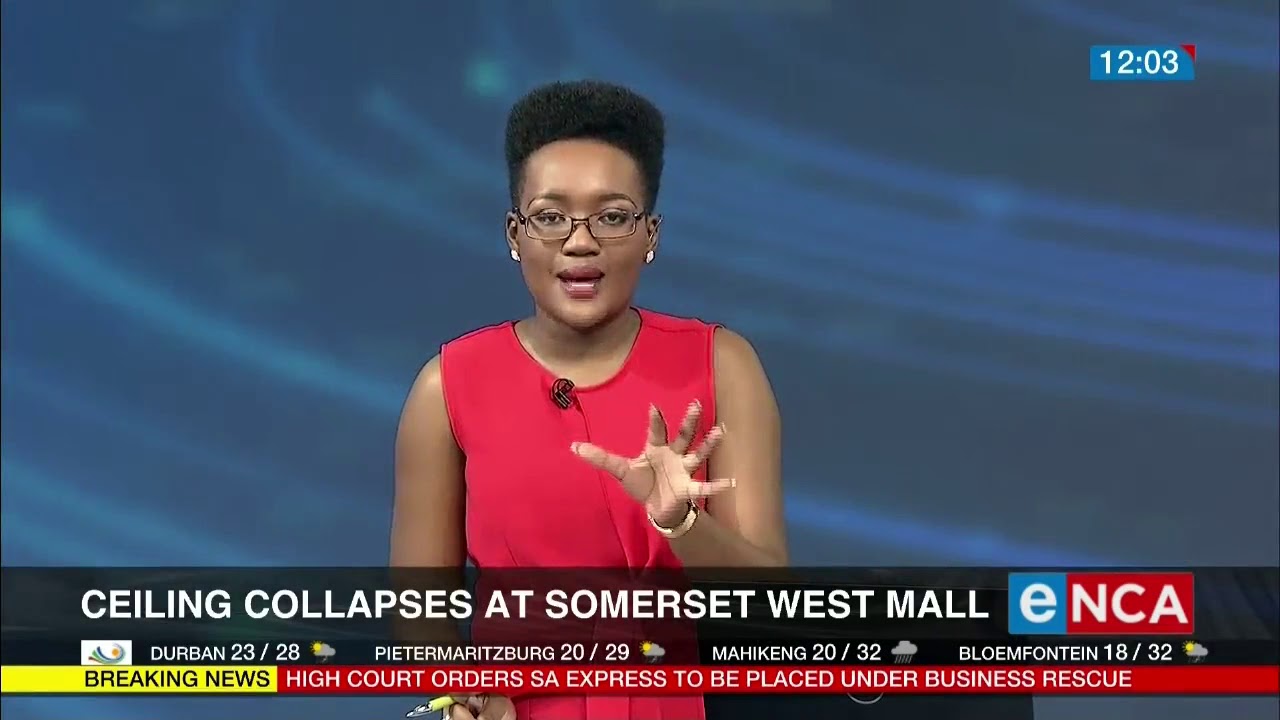 Ceiling collapses at Somerset mall
