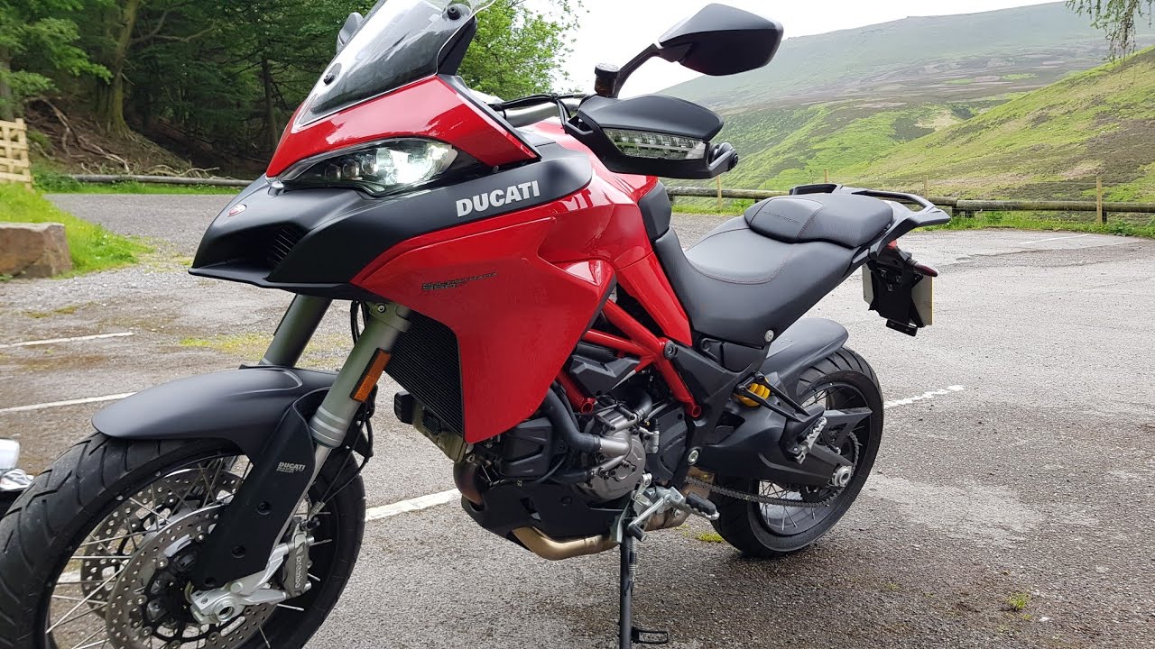 2019 Ducati Multistrada 950 s - First ride review!