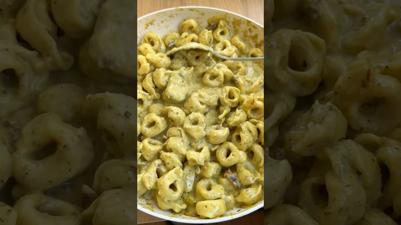 15 minutes recipe - CREAMY pesto tortellini #pasta #pastarecipe #tortellini #italianfood #easypasta