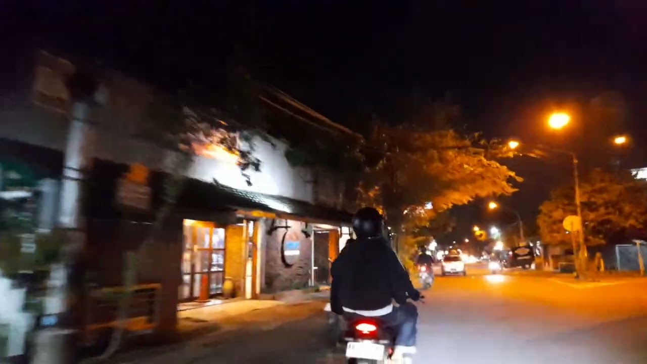 Ride in Kotagede, Jogja Indonesia  @Tari Luhur