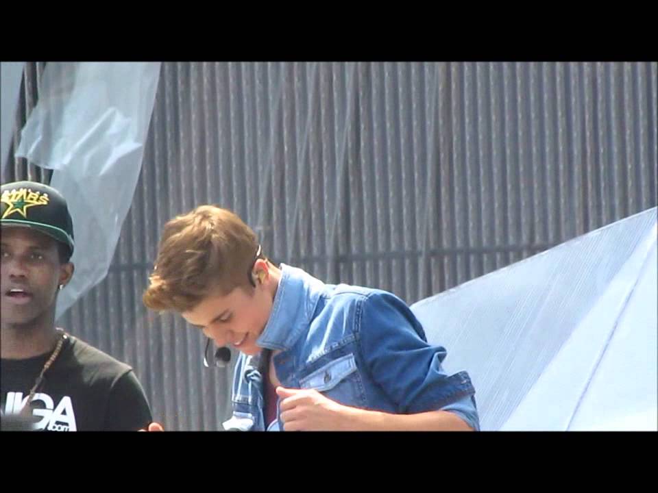 Justin Bieber Soundcheck MMVAS 6/16/12