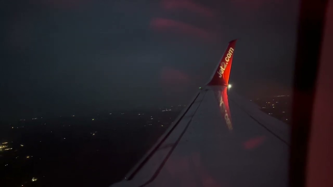 Jet2 night time arrival Manchester 