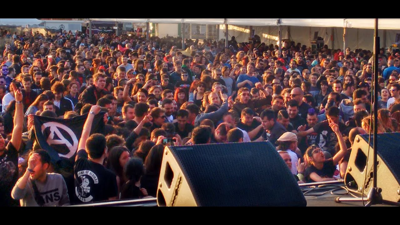 Chutas de Acero (Directo  Arpaviejas en Juneda) Facebook HD