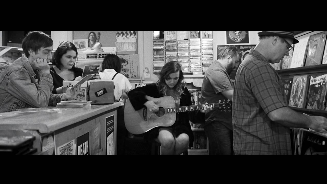 Lydia Loveless 