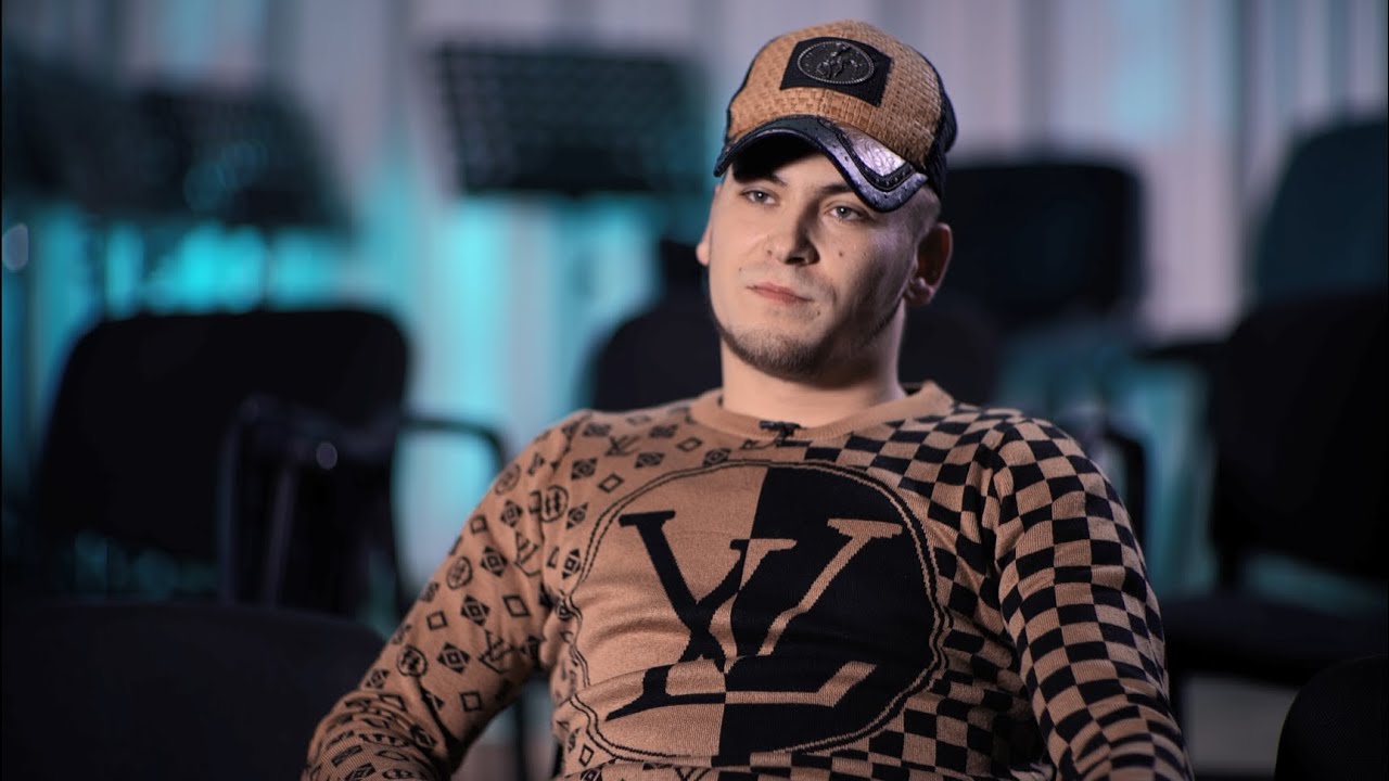 Dokumentāli īsstāsti “Romi Latvijā” – Rustams Kozlovskis