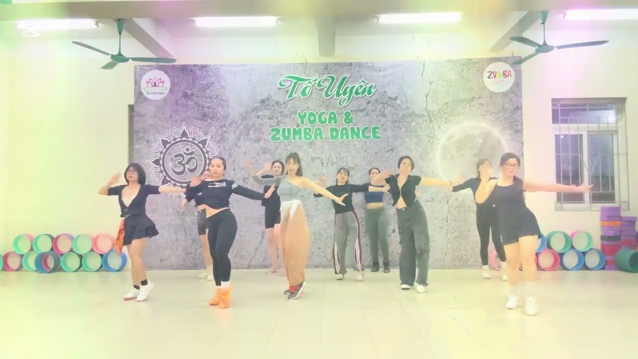 Năm mới rồi - Zumba Dance Tố Uyên