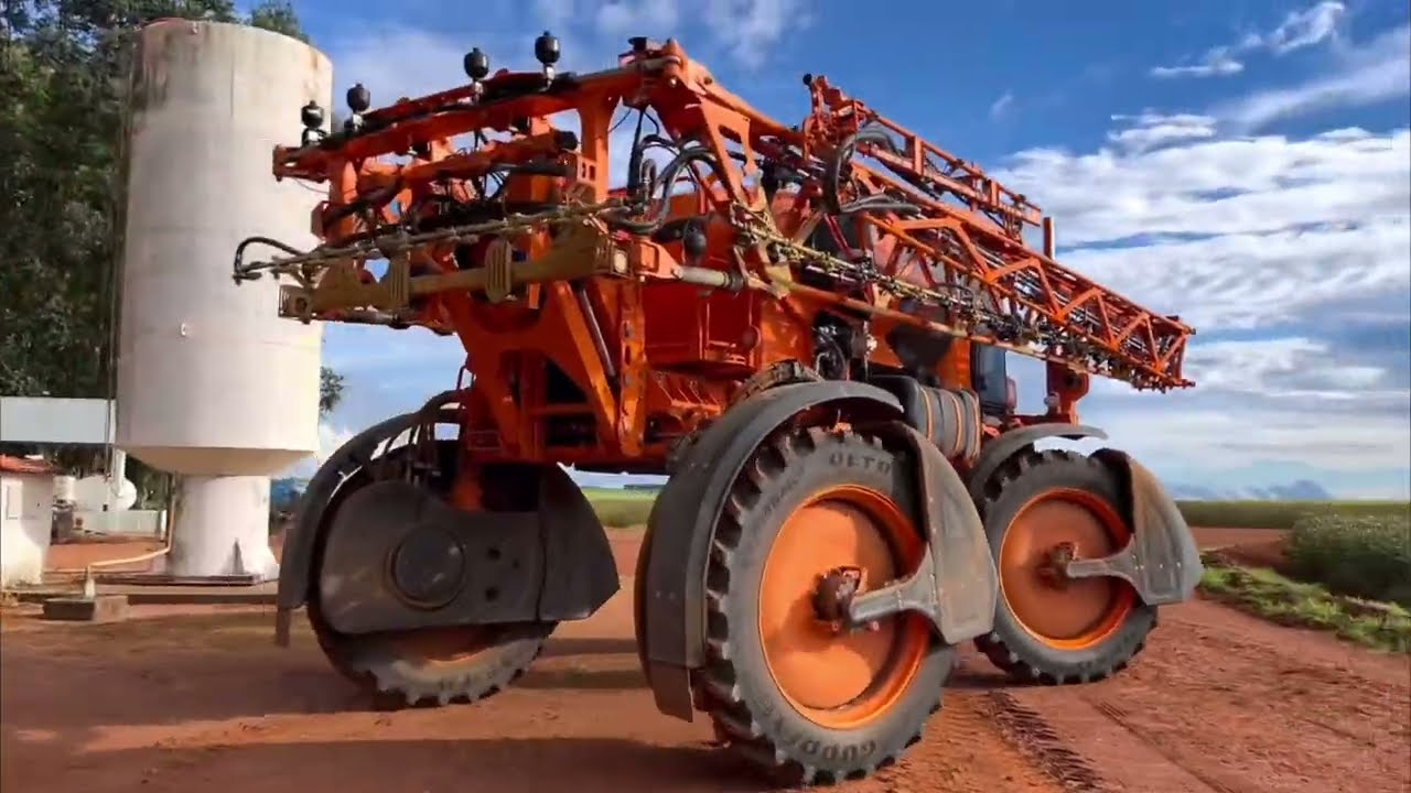 Pulverizando com Uniport 3030 da JACTO…