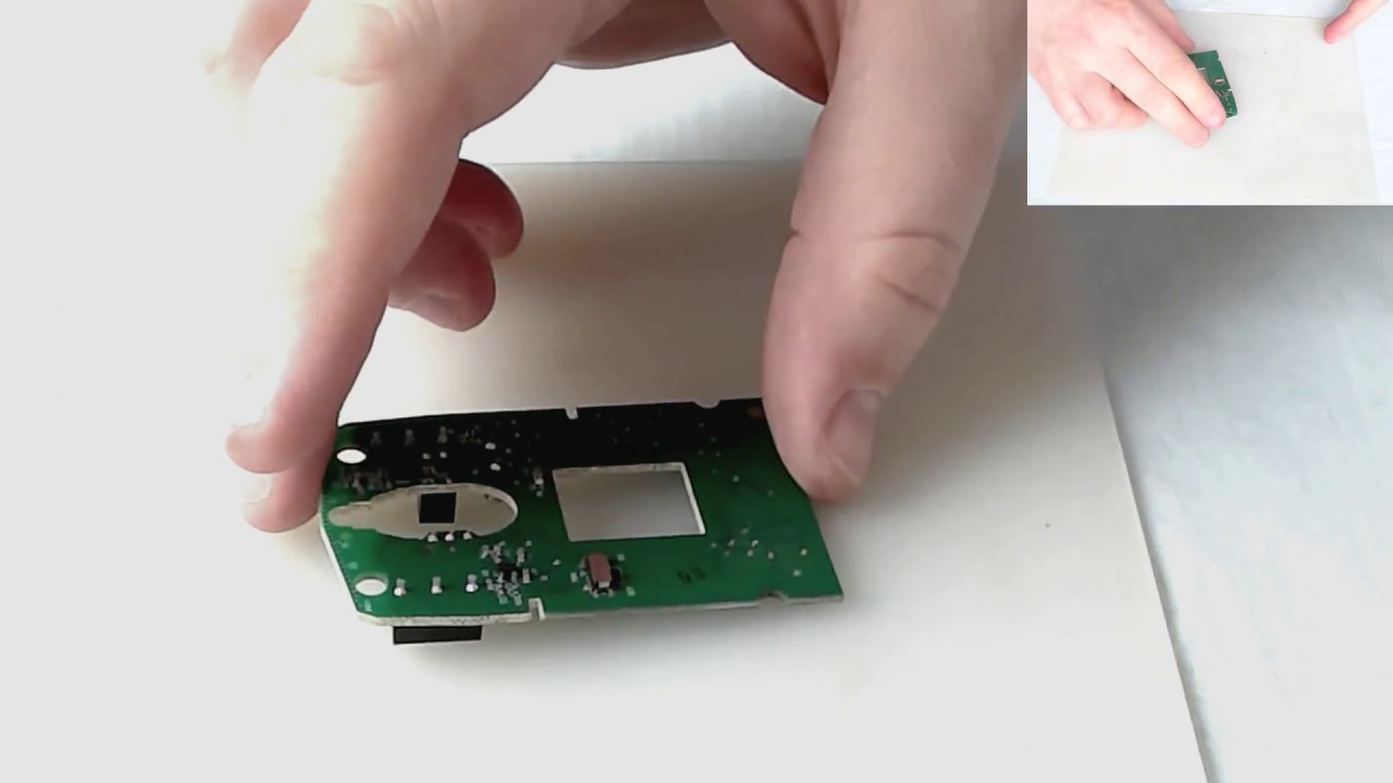 Repairing a defective mouse button LOGITECH M505. Disassembly of the mouse. No sound.